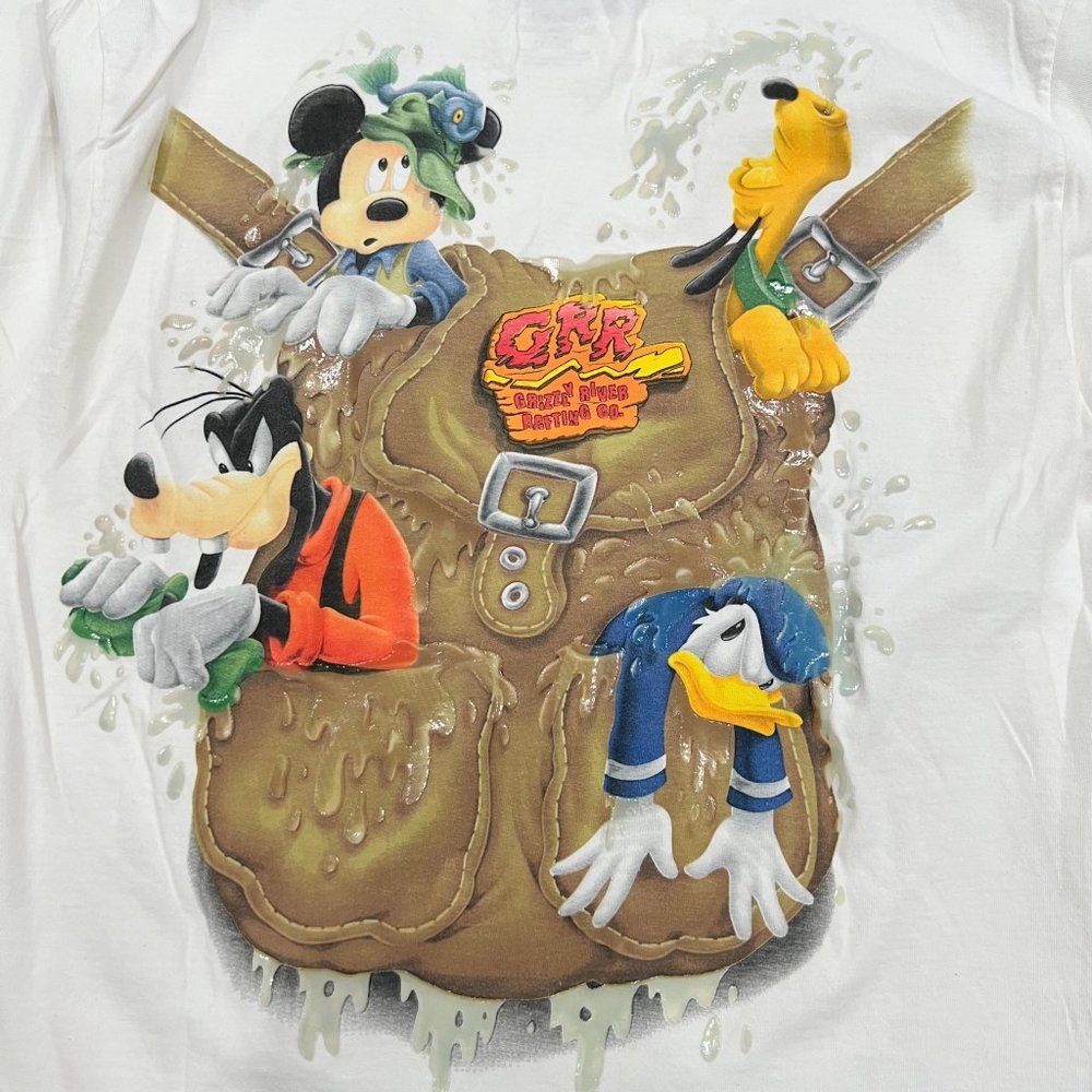 Disney World Walt Disney Resort Mickey and Friends Print Tshirt - Picture 3 of 6